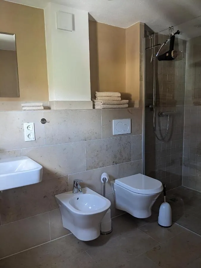 Apartment Ferienwohnung Kallmuenz_Luftschloss